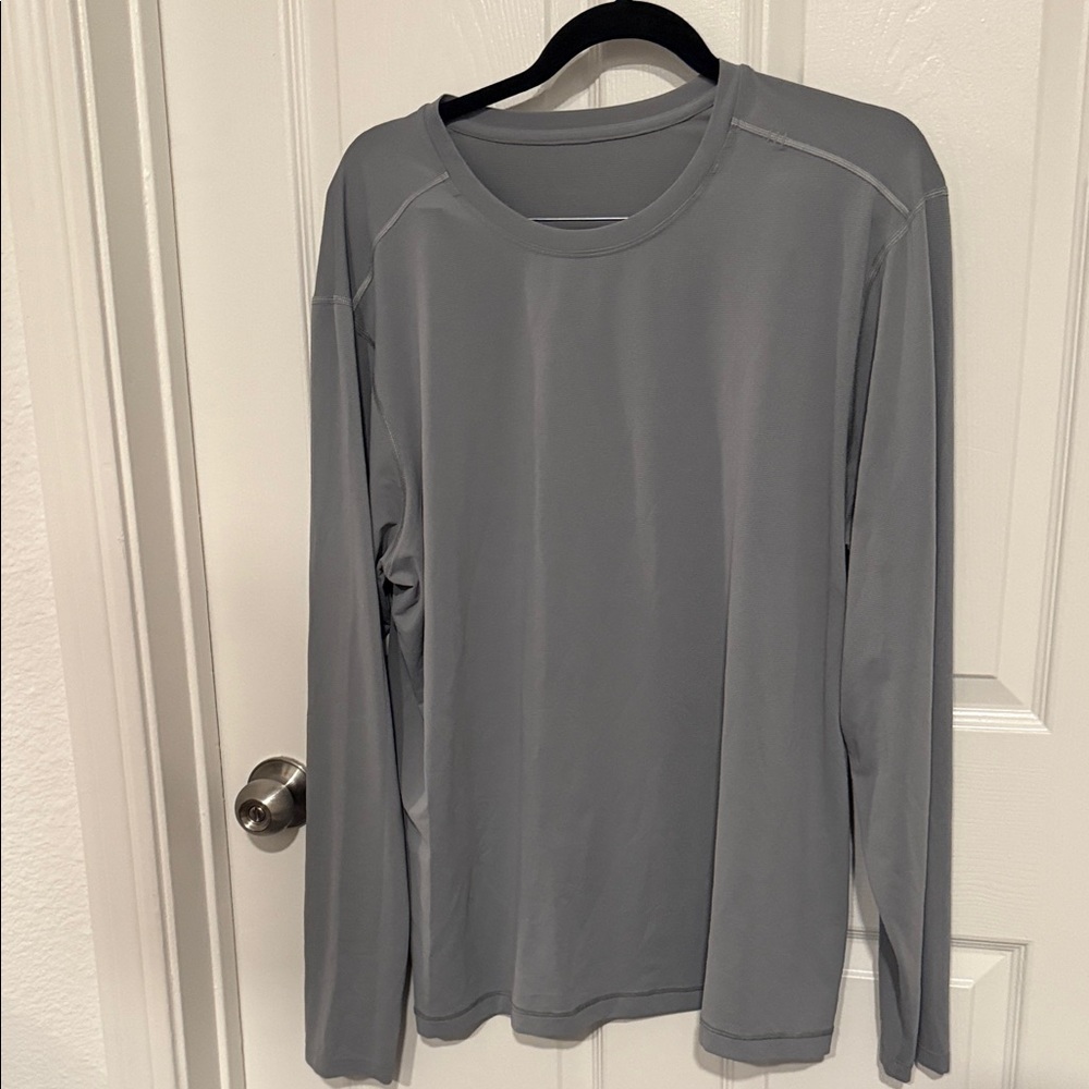 lululemon athletica Gray Long Sleeve Shirt